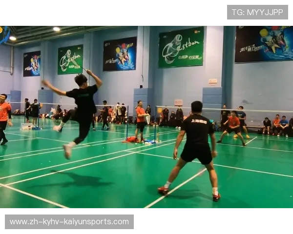 韦燕羽毛球生涯回顾与成就解析 从巅峰到退役的精彩历程